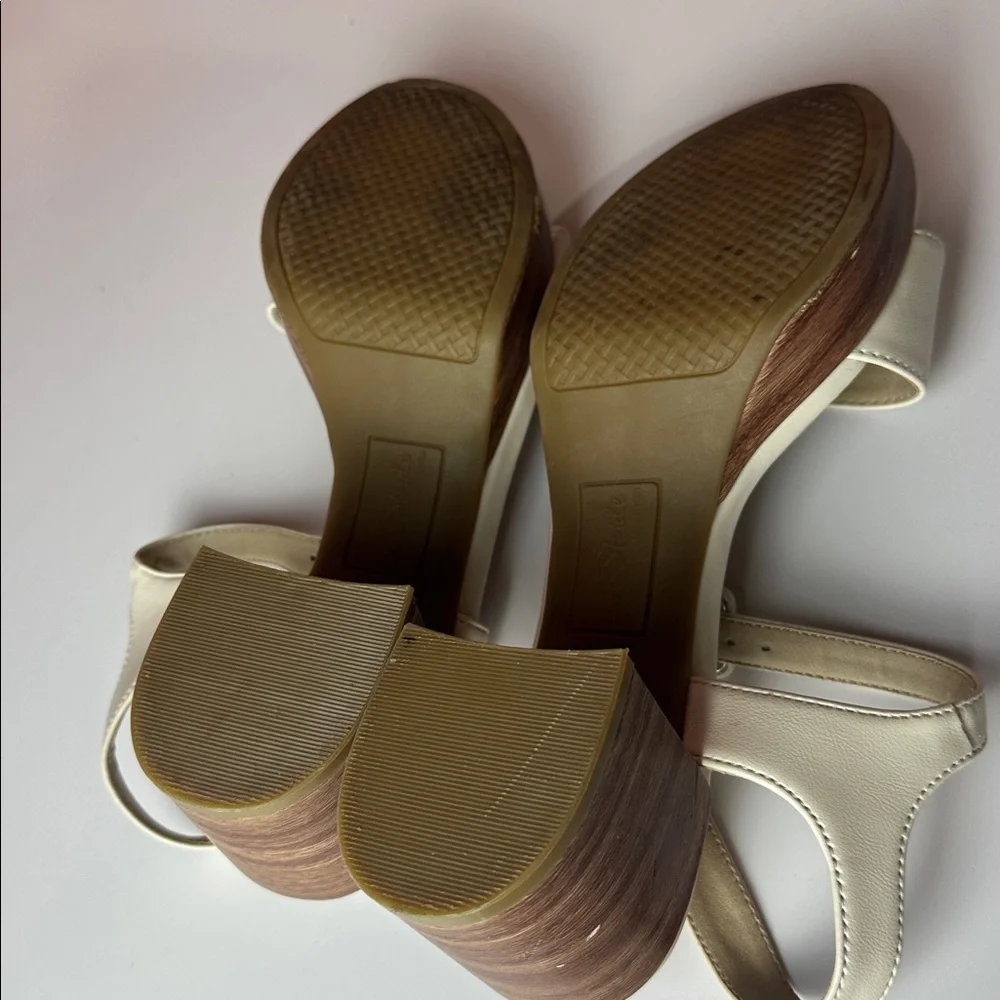 LifeStride Cream Platform Block Heel Sandals – Soft System Comfort size 7.5 M